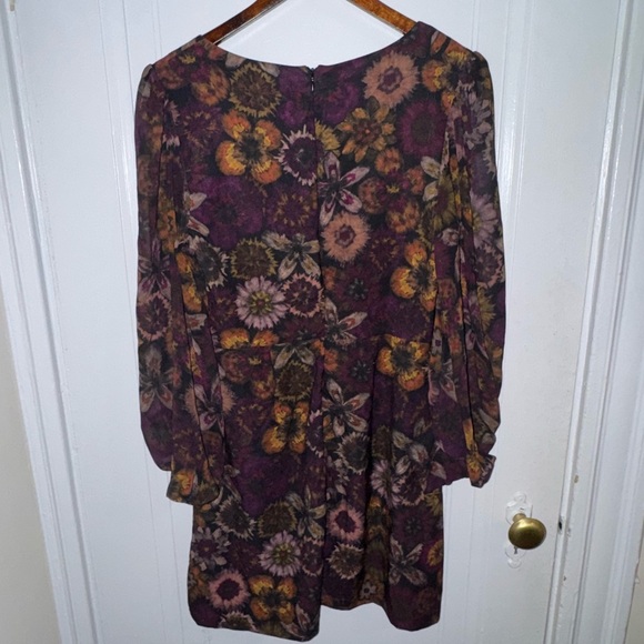 NWT - Slate & Willow Floral Long-Sleeved Dress - Picture 3 of 4